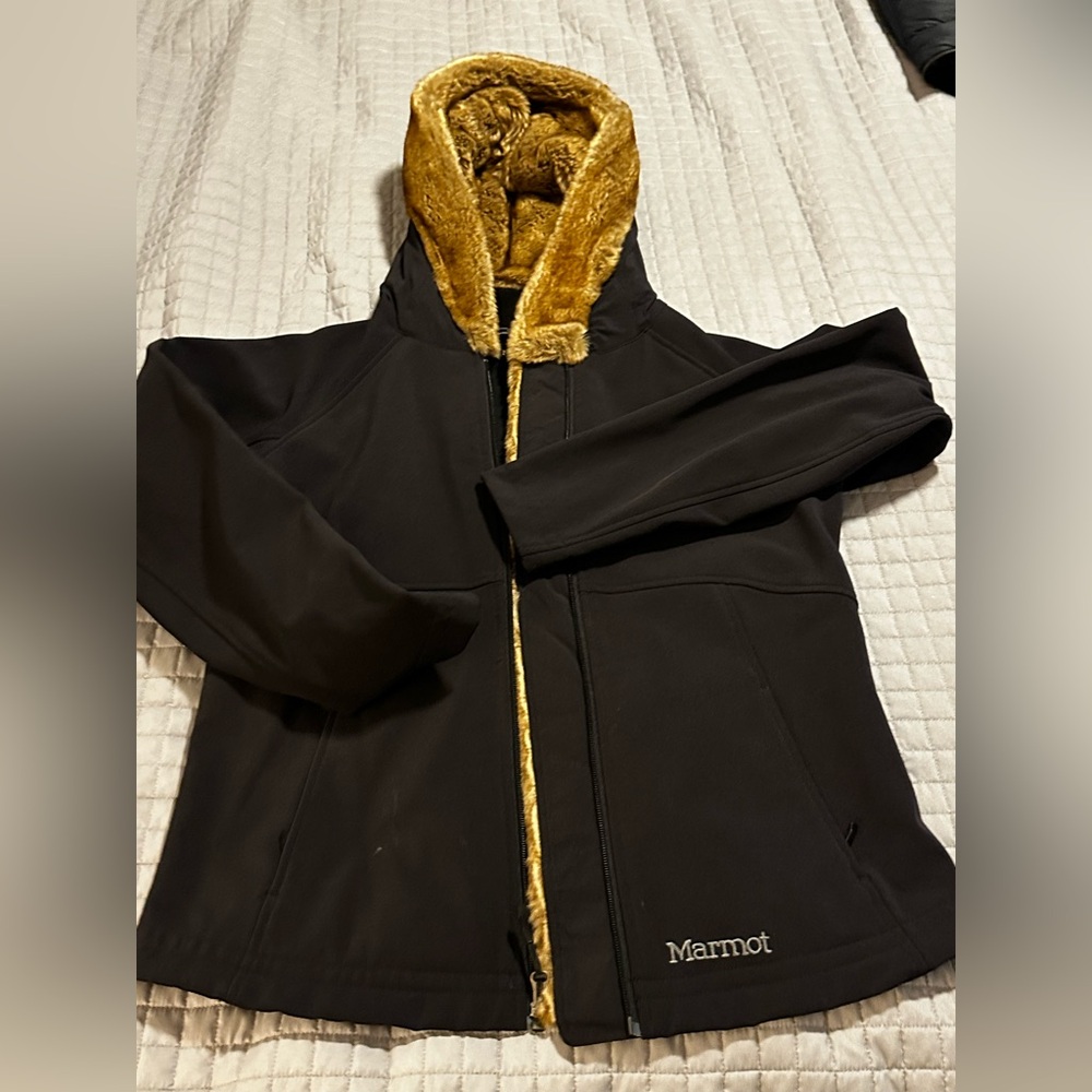 Marmot Two-Tone Outdoor Jacket size large